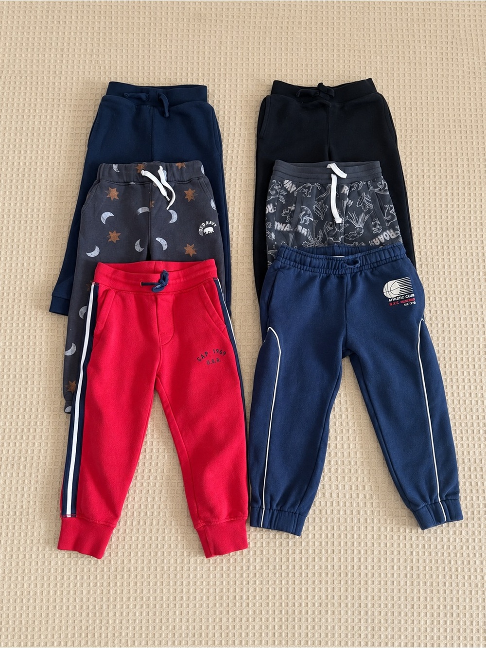 Boys 3T Old Navy •Gap•H&M Sweatpants & Jogger Bundle - 6 Pairs